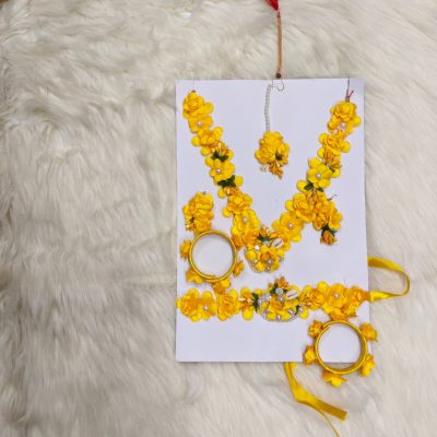 Radha Costume Flower Jewellery Set