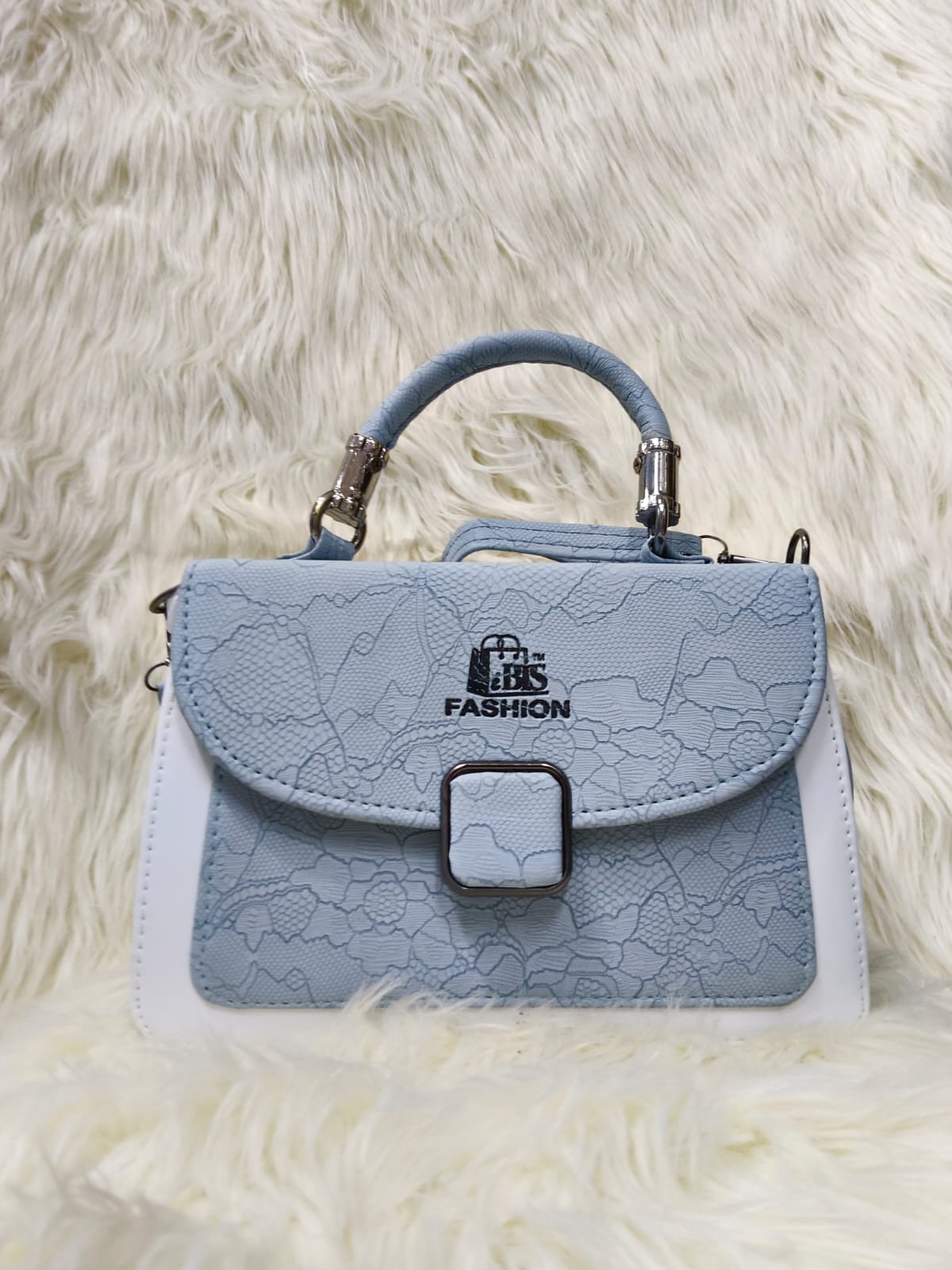 Women’s Stylish Sling Bag